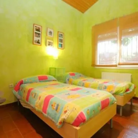 Moderna 8 Personas En